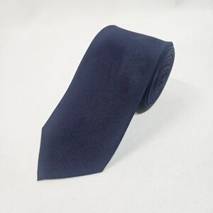 Kenneth Cole Reaction Mens Solid Navy Blue Silk Necktie 3"x60"